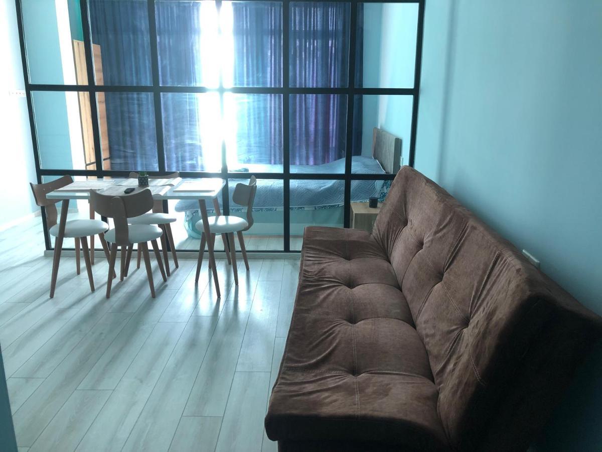 Apartment Merabi Batumi Exterior foto