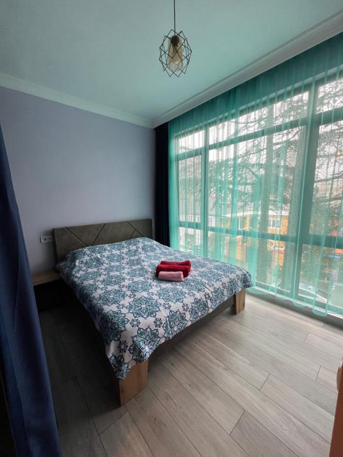 Apartment Merabi Batumi Exterior foto